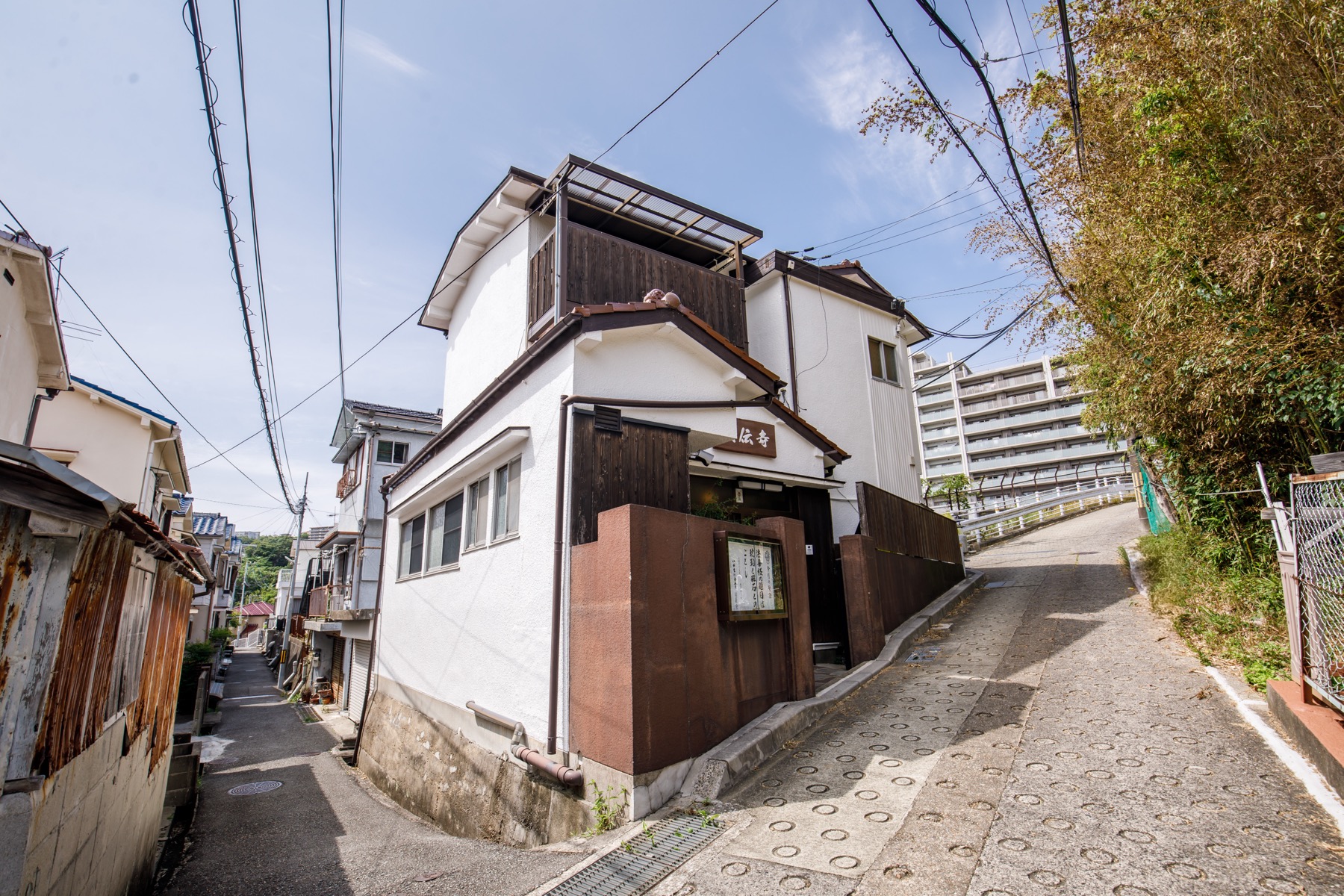法伝寺の外観